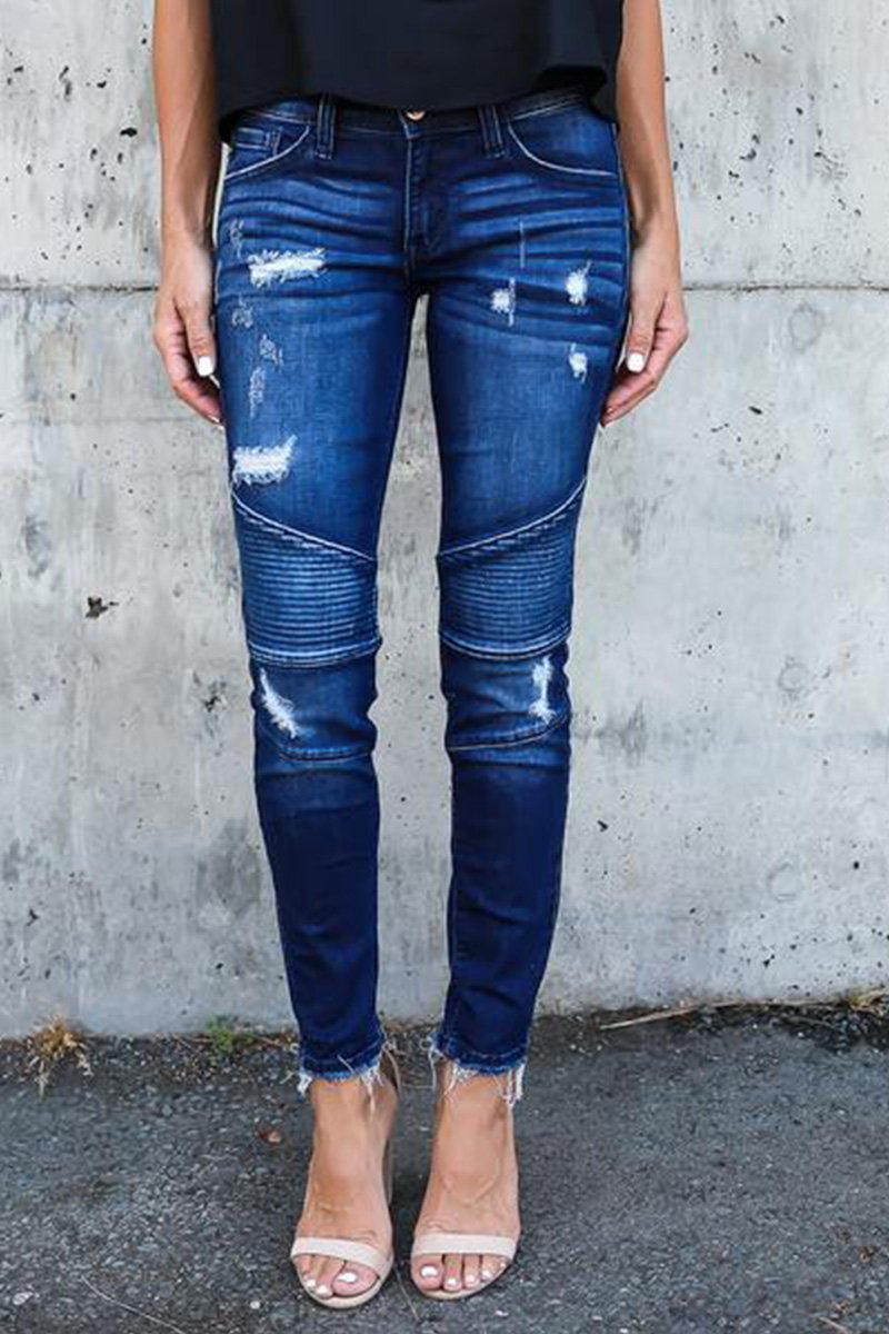 Pleated Pencil Jeans